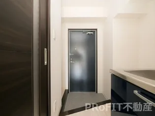 ELLE難波WEST【8階】の玄関