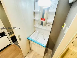 VOLK【1階】の内装