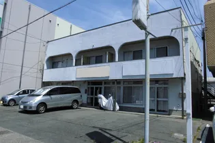 岡田ハイツ西棟【2階】の外観