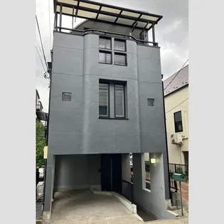 東京都新宿区大久保2【一戸建】の外観