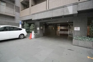 東京都千代田区麹町1【マンション】の外観