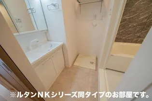 イーストブルー II【1階】の内装