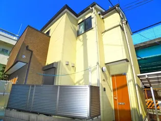 Un・Rivaje【2階】の外観