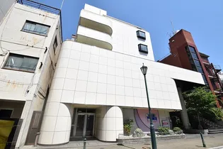 クリスタルハイツ【4階】の外観