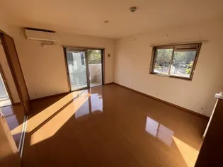 オルテンシア泉崎B棟【2階】の外観