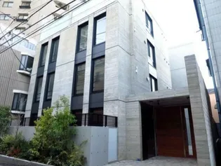 LAPiS西新宿【1階】の外観