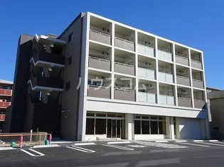 マジェスティの画像