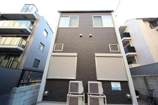 東京都新宿区四谷坂町【アパート】の外観