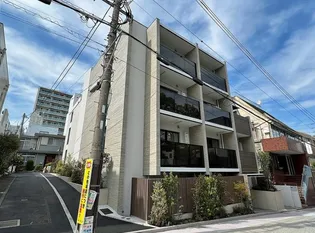 東京都新宿区四谷三栄町【マンション】の外観