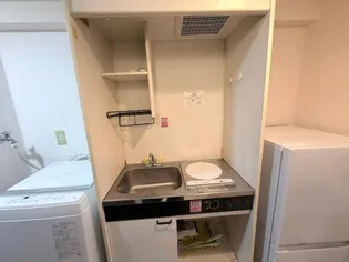 東京都新宿区百人町2【マンション】の外観