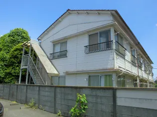誠和荘【2階】の外観