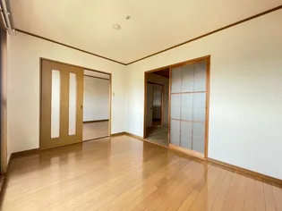 エレガンス宮内【3階】の地図