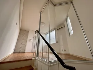 ステップコート117の内装