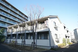 フォセット【1階】の外観