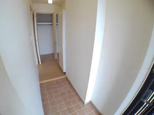 ヴィラ クレアール【1階】の玄関