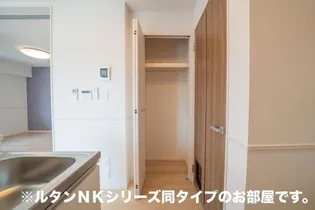 イーストブルー II【1階】の内装