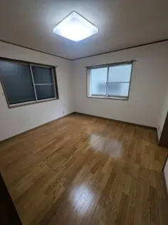 Yハウス【1階】の外観