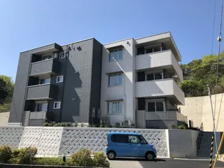 シャルマン ヴィオラ 角【2階】の外観