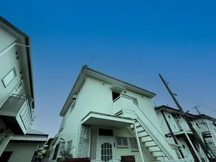 神奈川県伊勢原市桜台1【アパート】の外観