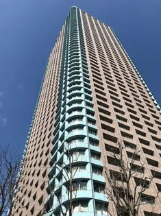 センチュリーパークタワー【6階】の外観