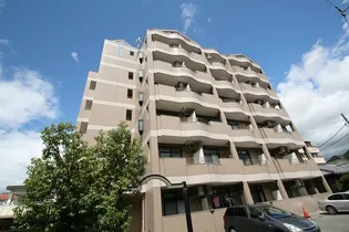 パーク三同【2階】の外観