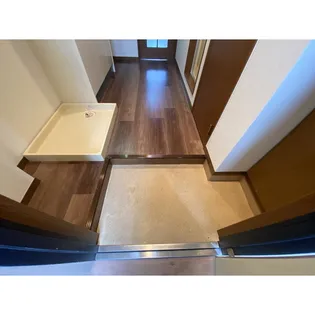 アレキサンド【3階】の玄関