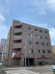 リベルティ医大前【5階】の外観