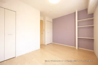 イーストブルー I【2階】の居間