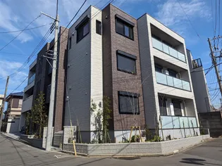 ル アヴィオンの画像