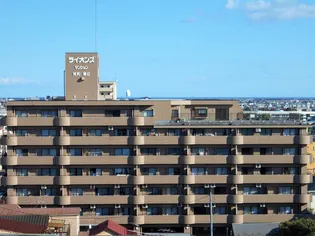 ライオンズマンション荒町第2【3階】の外観