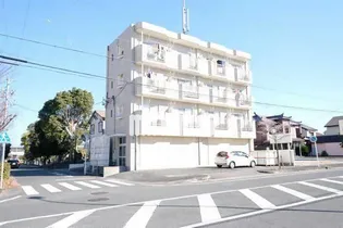 グリーンパーク【3階】の外観