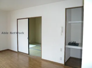 御殿場レジデンスII【1階】の内装