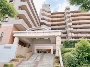 アルファグランデ成田【5階】の外観