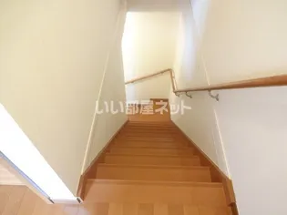 ステーションヒルズの内装