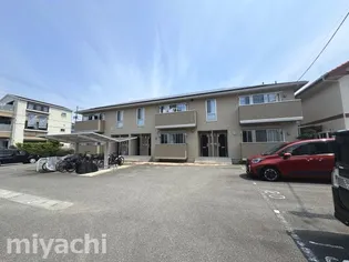 ウィズ山城 C【1階】の外観