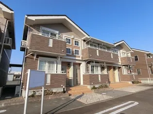 Y Y LILY A棟の画像