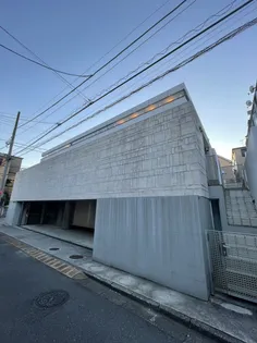 東京都渋谷区代々木4【一戸建】の外観