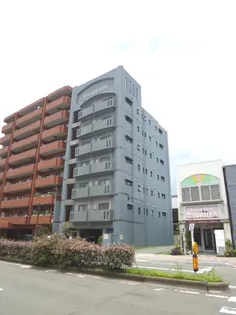 トランプ【7階】の外観