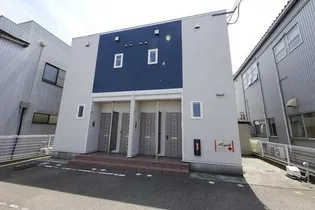 メープル【1階】の外観