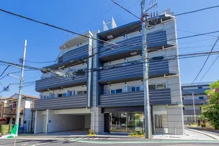 アジールコート三宿テラス【4階】の外観