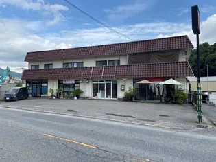 市場アパートの画像