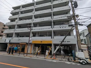 メゾン根岸【8階】の外観