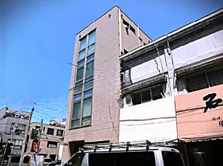 東京都台東区東上野6【マンション】の外観