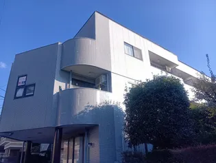 ウィステリア国立【3階】の外観