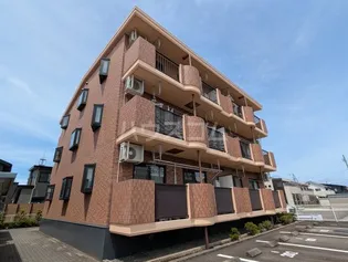 エバーグリーンA棟の画像