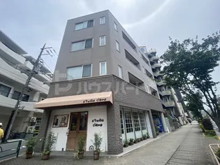 アルファウエストの画像
