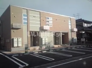 センプリチェIIの外観
