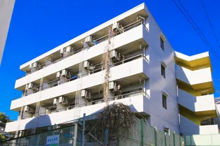 セシーズ生田の画像