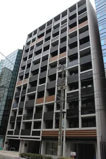 ZOOM横浜【2階】の外観