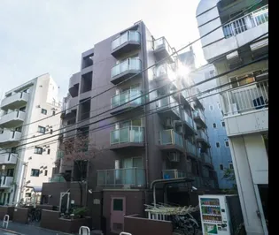 プレール東麻布【1階】の外観